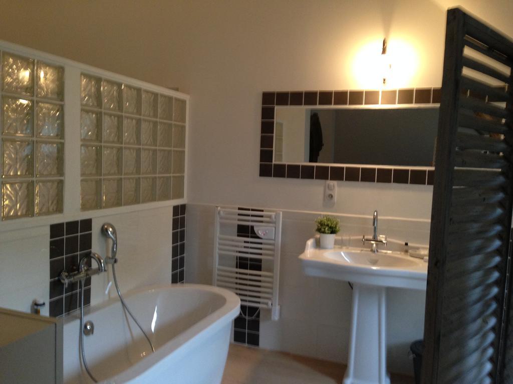 Les Chambres D'Hotes Du Bois Joli Semur-en-Auxois Buitenkant foto